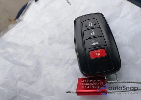 2020 Toyota Camry Le z USA, uszkodzony, nr VIN 4T1L11AK0LU975705